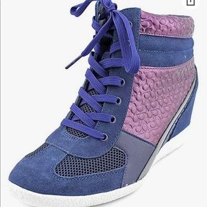 Coach women’s wedge sneaker shoe
